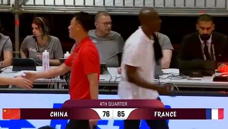 🏀U19世界杯排位赛-张博源17+6 郇斯楠16+9+4帽 中国队不敌法国
