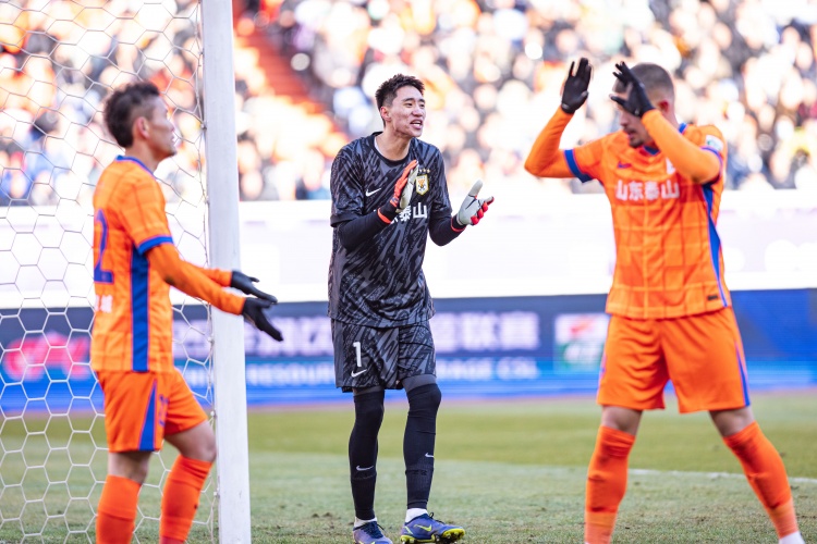 李平康：国安真正最想要的是于金永，但是泰山不想租借