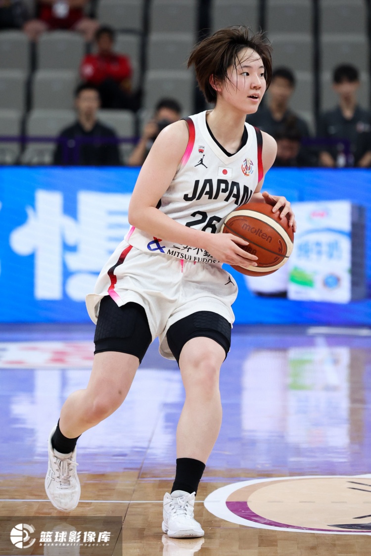 三分球9中5！记者：想去WNBA吗 田中心：还没想好未来要不要留洋