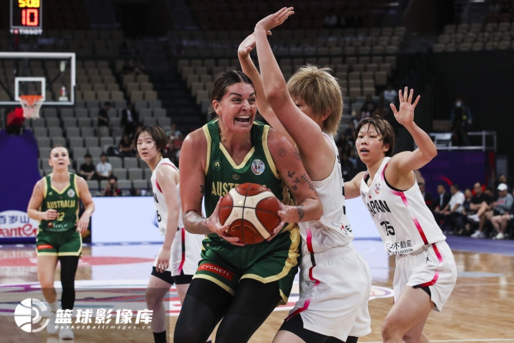 女篮亚洲杯🏀田中心空砍21+9 澳大利亚胜日本首夺冠+直通世界杯