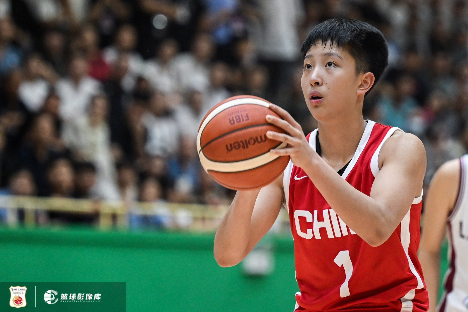 启动速度快、篮板意识好！冉珂嘉获评U19女篮世界杯潜力新星