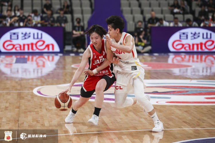 媒体人：田中心是现代篮球的大核水平 以后会是非常难对付的对手