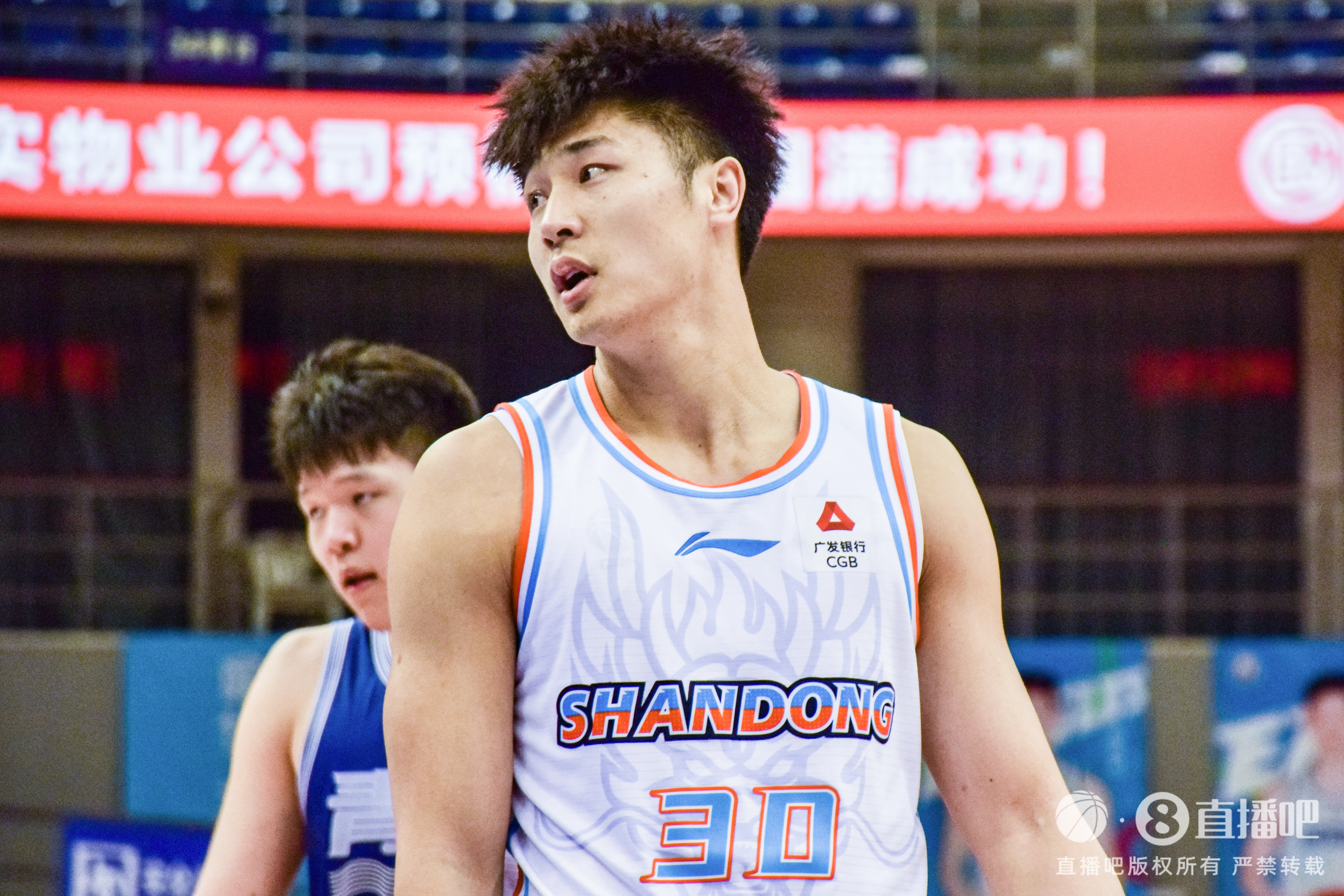 山东男篮官宣：何思雨、陆翊铭、侯沛佐三名球员离队
